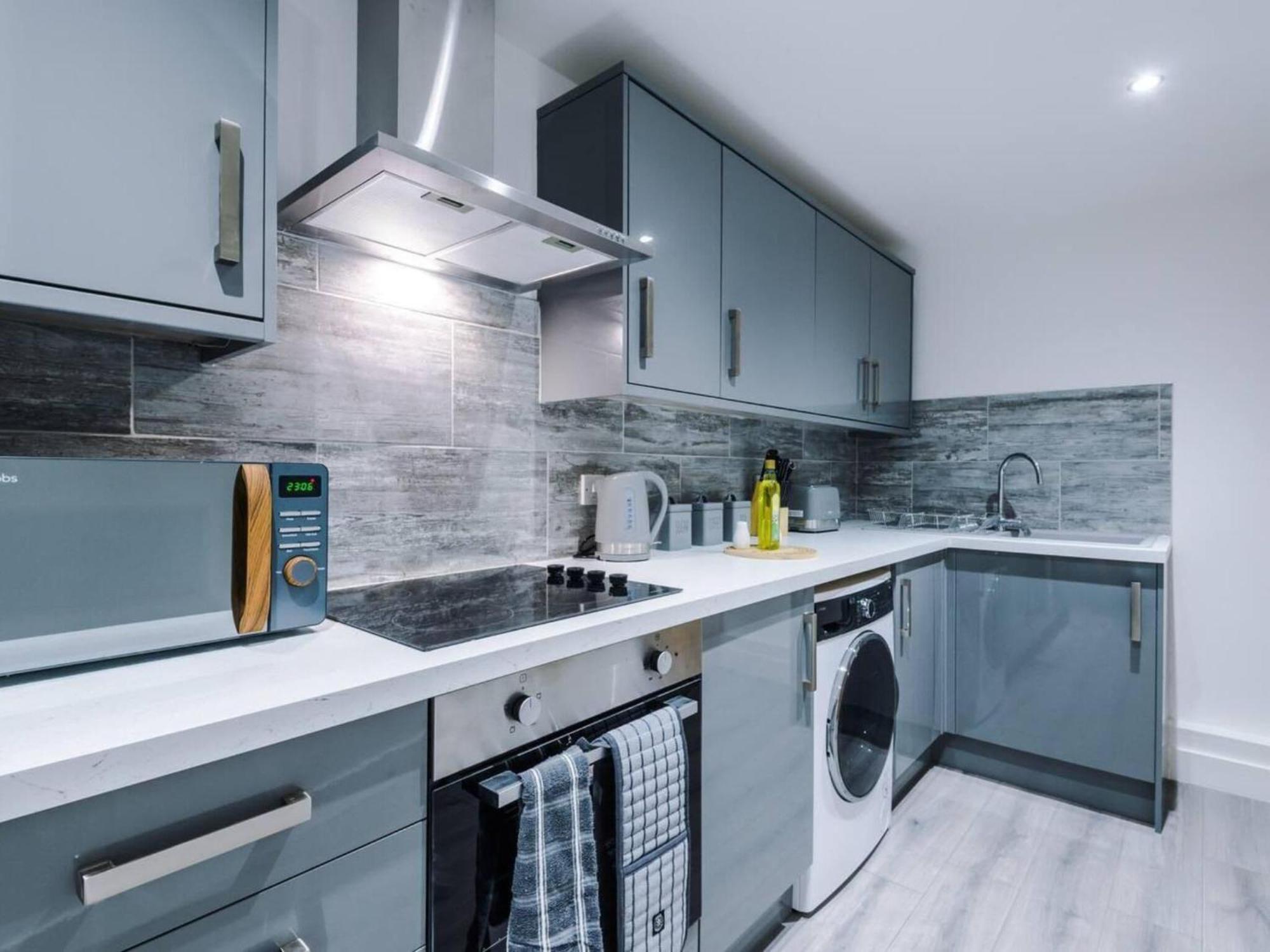 The Ecclesian Deluxe Apartments Near Trafford Centre Eccles Train Station Manchester Bagian luar foto